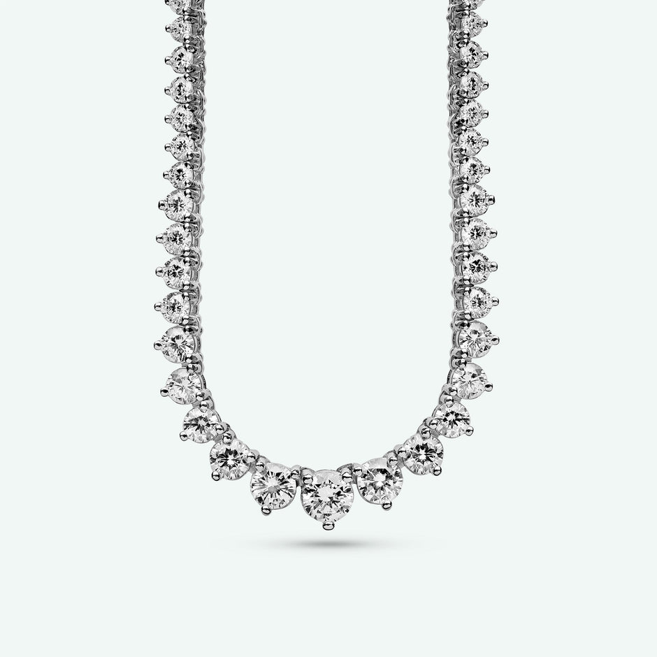 Lab-Grown vs. Natural Diamonds: A Modern Dilemma