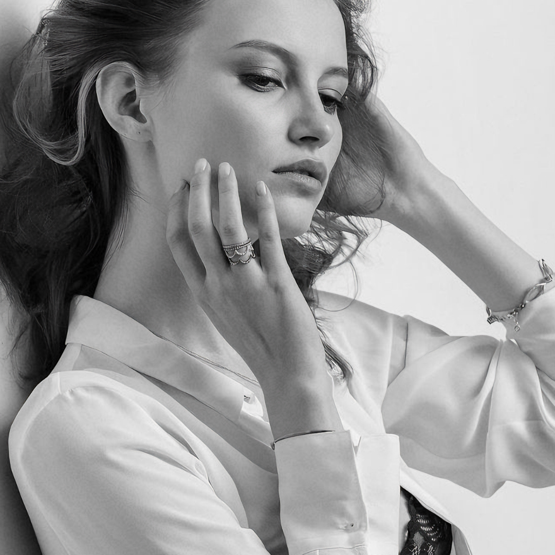 Jado Crown - Ebony Duo-VIRABYANI