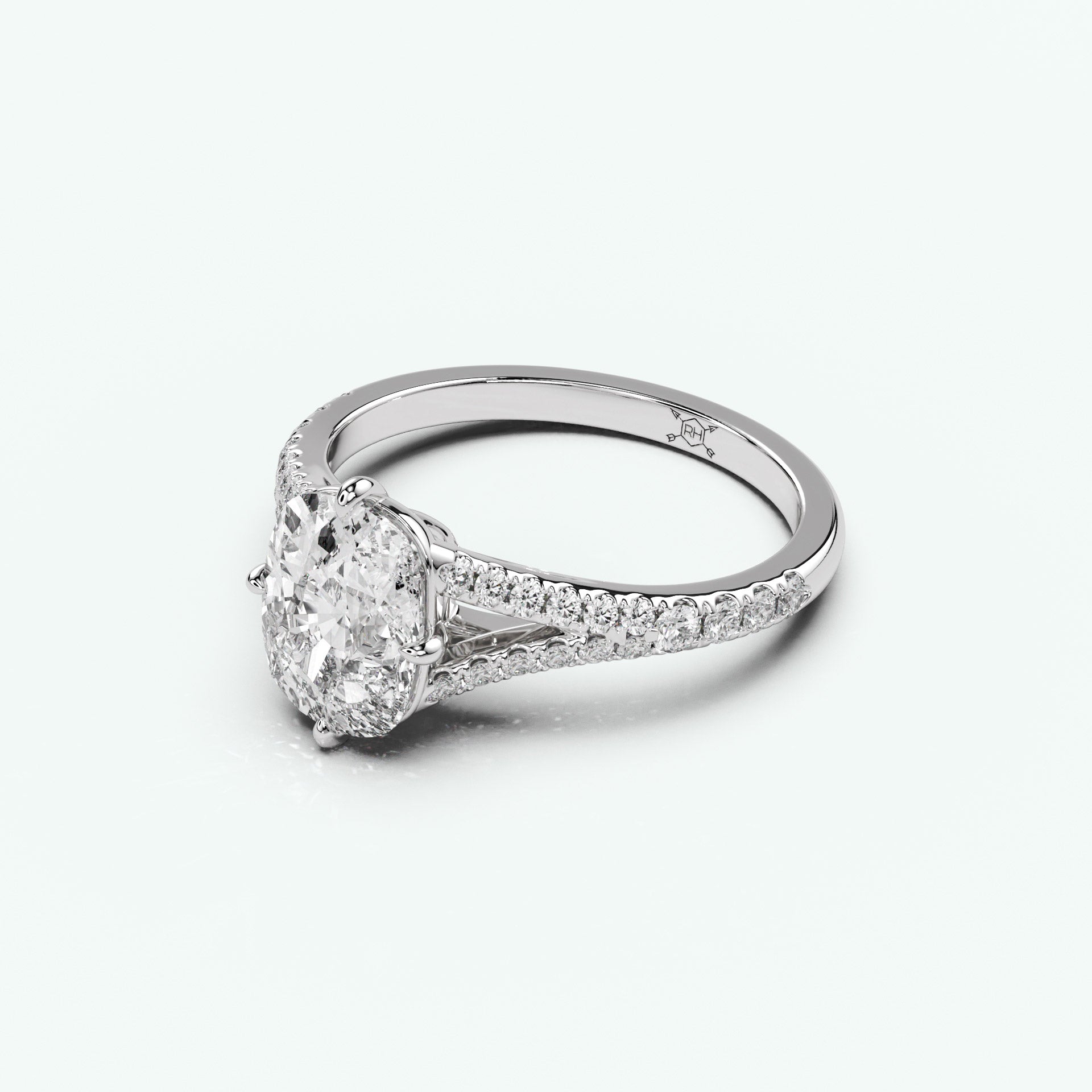 White Gold - Cushion