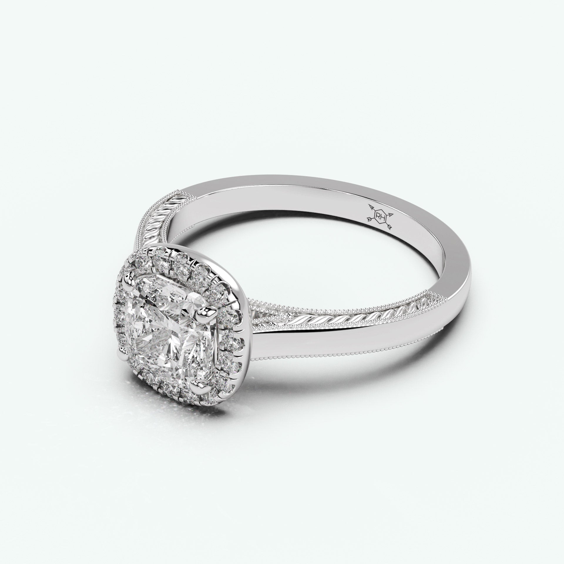 White Gold - Cushion